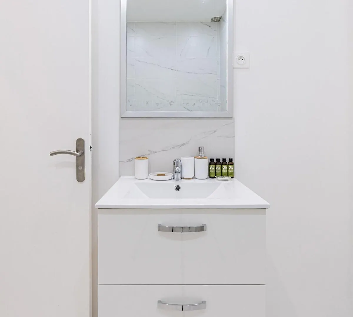 Elegant 1Br - Muette - Auteuil Apartment Paris France